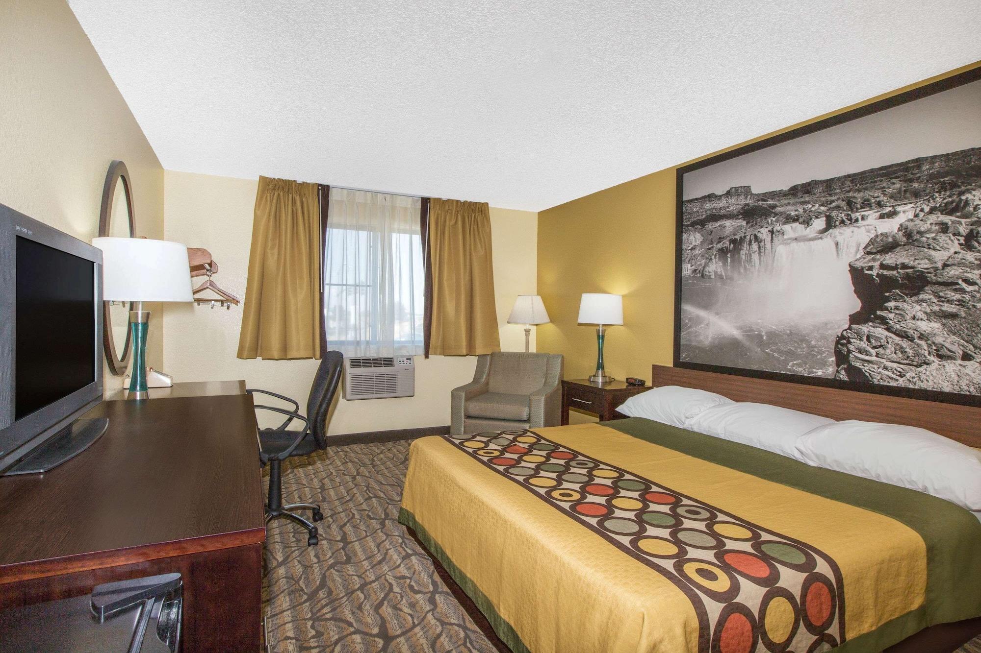 Super 8 By Wyndham Nampa Hotel Екстериор снимка